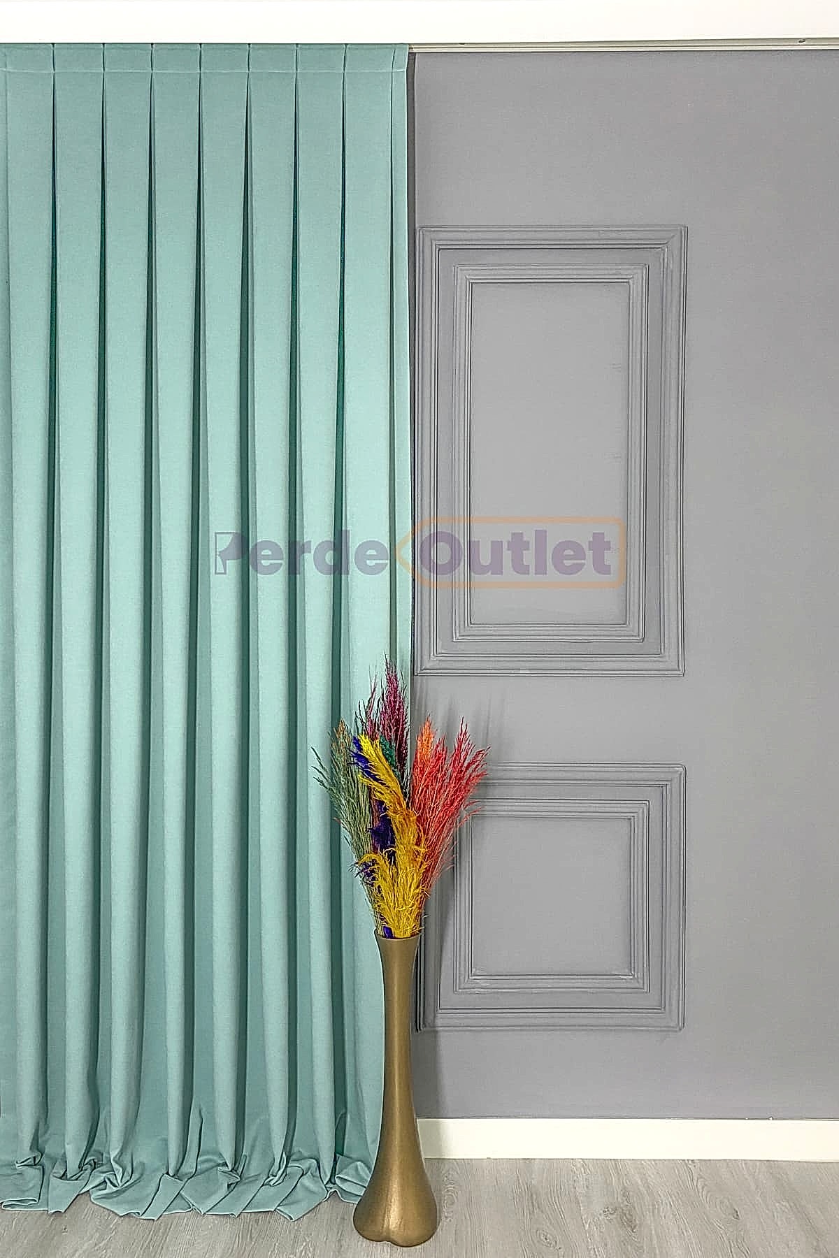 Mint Yeşili Düz Fon Perde Mint Yeşili Düz Fon Perde